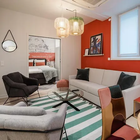 Appartamento Sartre : Au Coeur De La Rive Gauche, Neuf, Design, 2/4 Personnes *